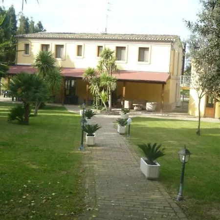 Country House Ristorante Il Casale Di Rolando SantʼElpidio a Mare