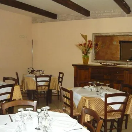 Country House Ristorante Il Casale Di Rolando *